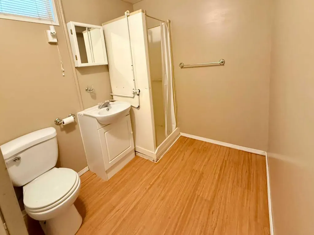 1033 16 Avenue Wainwright AB T9W 1K3