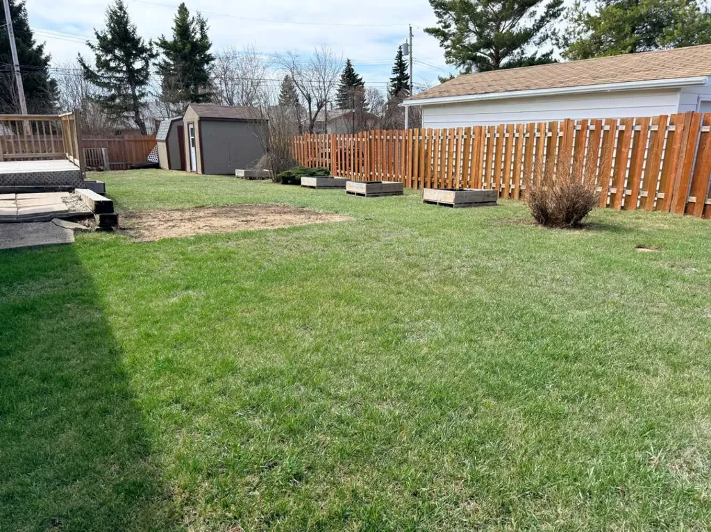 1033 16 Avenue Wainwright AB T9W 1K3