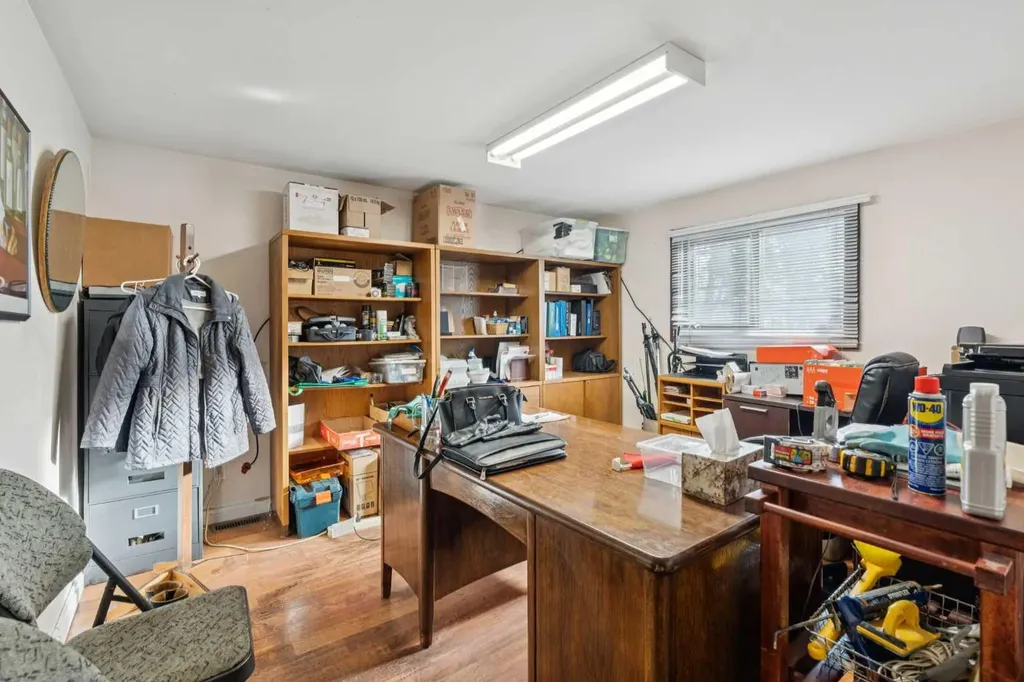 5340 2 Street SW Calgary AB T2H 0G8