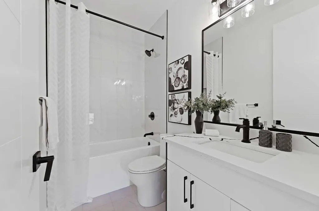 5011 21 Avenue NW Calgary AB T3B 0X3