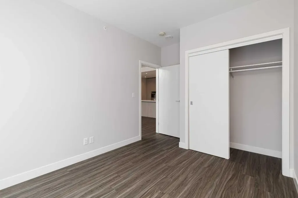 530 3 Street SE Calgary AB T2G2L8