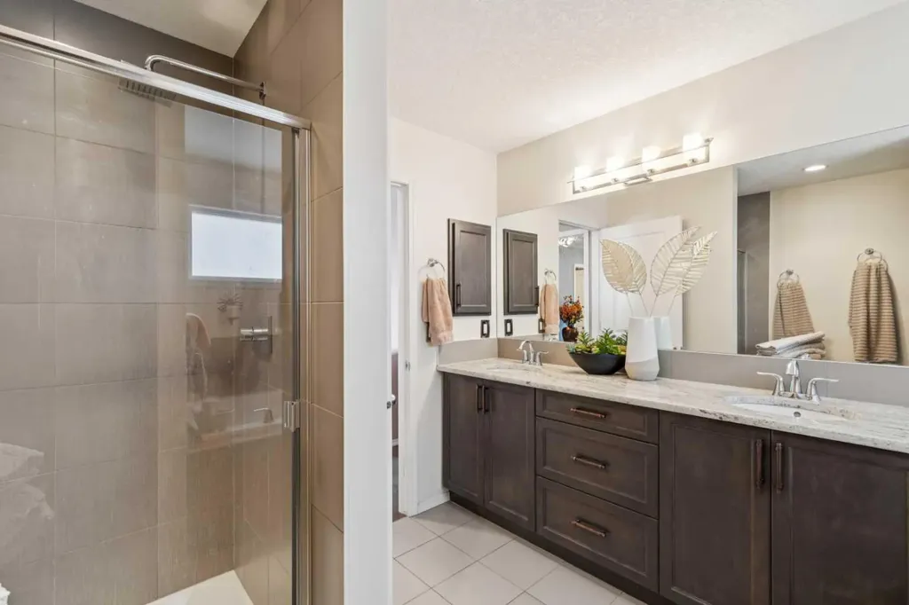 223 Cranarch Terrace SE Calgary AB T3M 1Z2