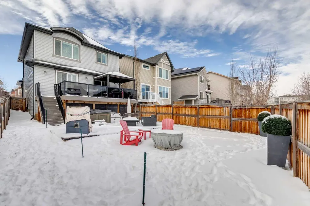223 Cranarch Terrace SE Calgary AB T3M 1Z2