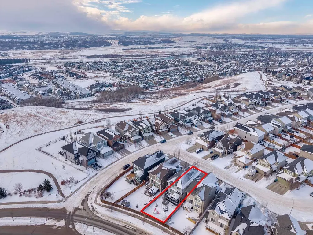 223 Cranarch Terrace SE Calgary AB T3M 1Z2