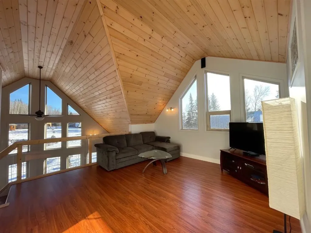 13415 Township Road 752a Rural Big Lakes County AB T0G 1E0