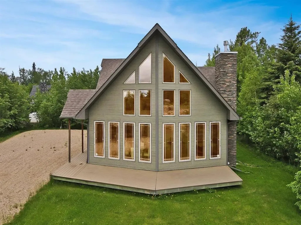 13415 Township Road 752a Rural Big Lakes County AB T0G 1E0