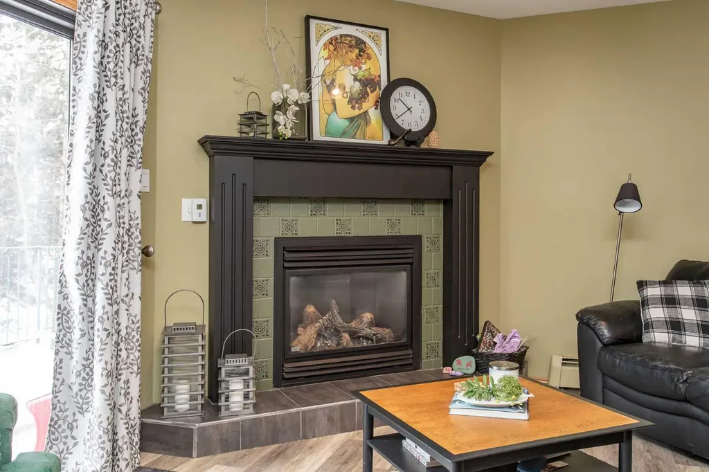14 Parkland Crescent Parkland Beach AB T0C 2J0