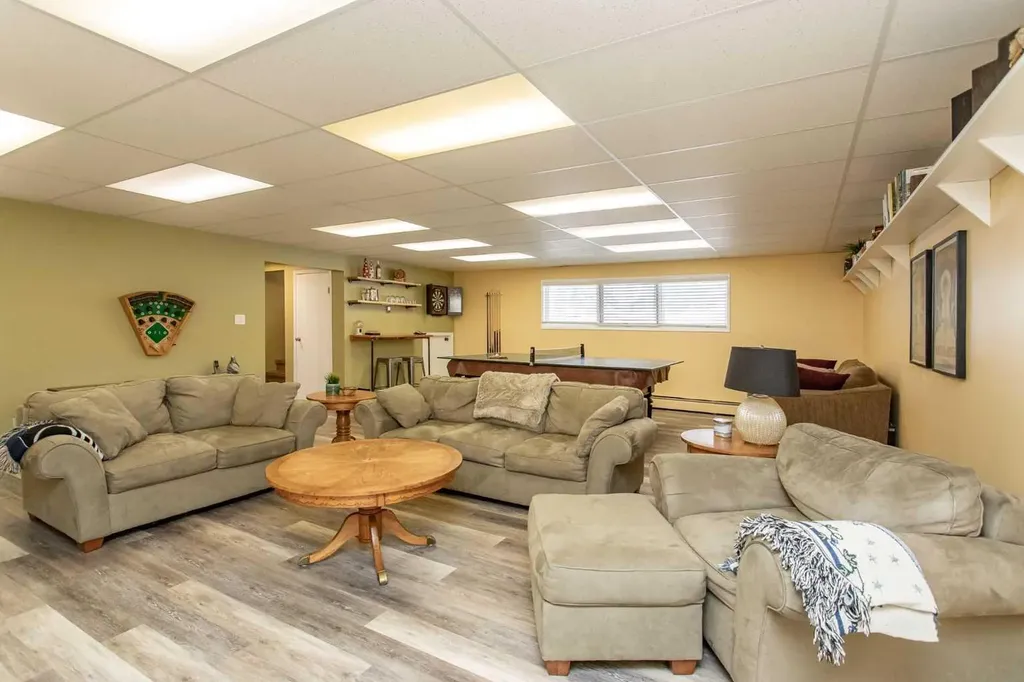 14 Parkland Crescent Parkland Beach AB T0C 2J0