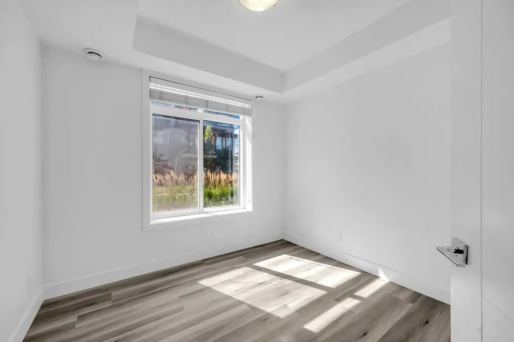 155 Savanna Walk NE Calgary AB T3J 0Y3