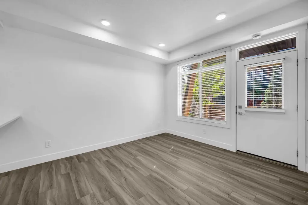 155 Savanna Walk NE Calgary AB T3J 0Y3