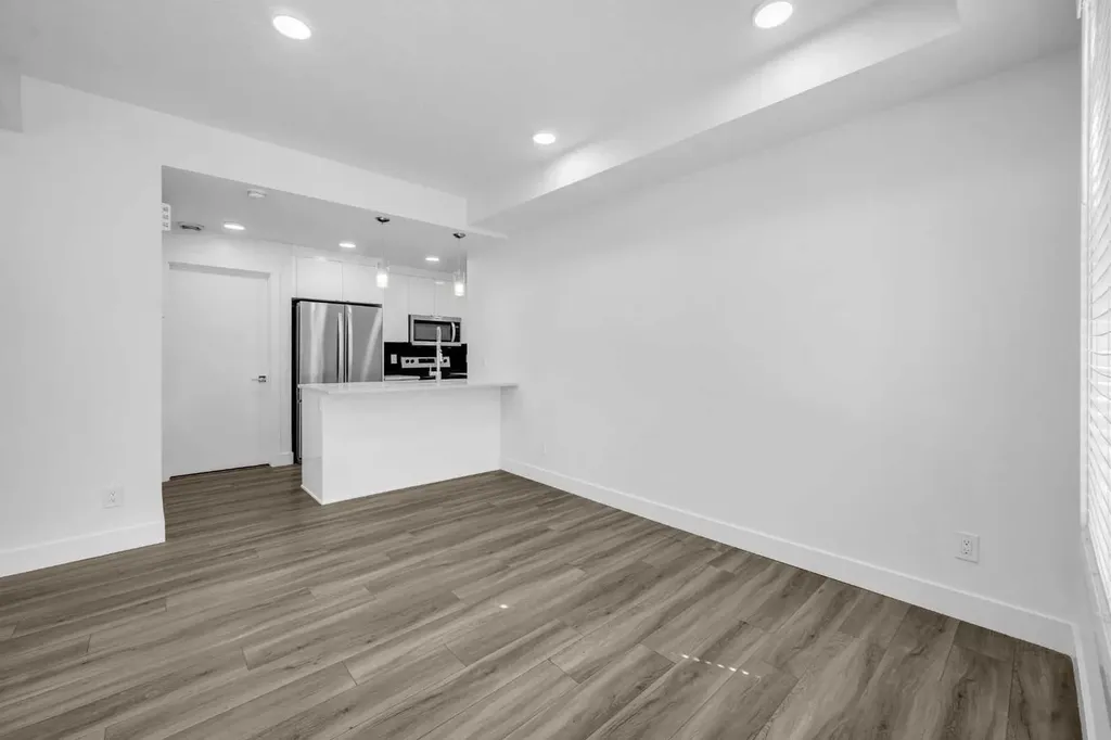 155 Savanna Walk NE Calgary AB T3J 0Y3