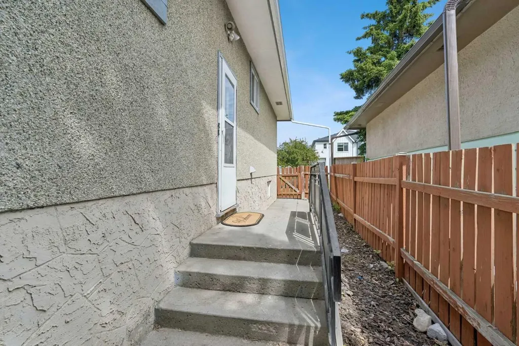 2001 46 Street SE Calgary AB T2B1K5