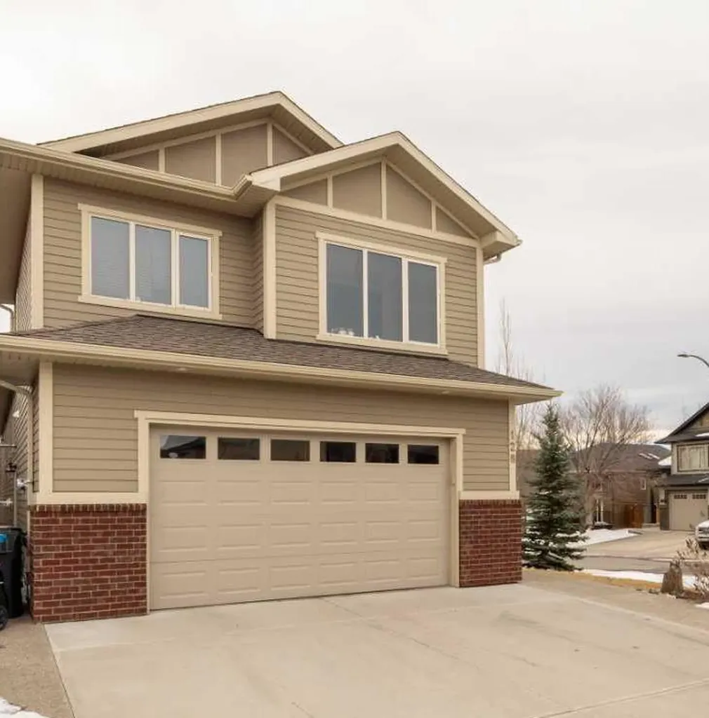 128 Sixmile Common S Lethbridge AB T1K 5S6