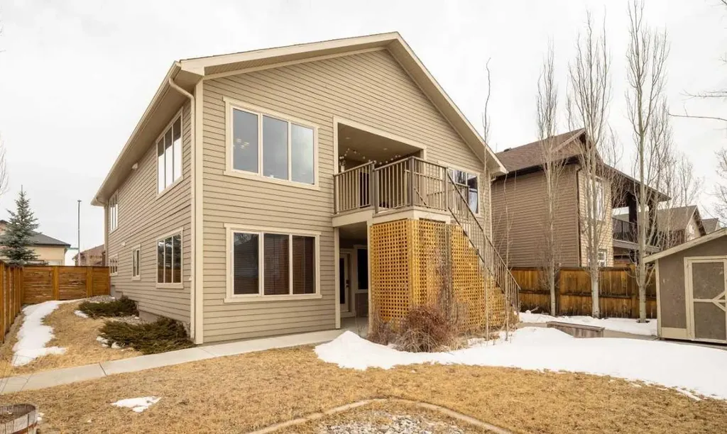 128 Sixmile Common S Lethbridge AB T1K 5S6