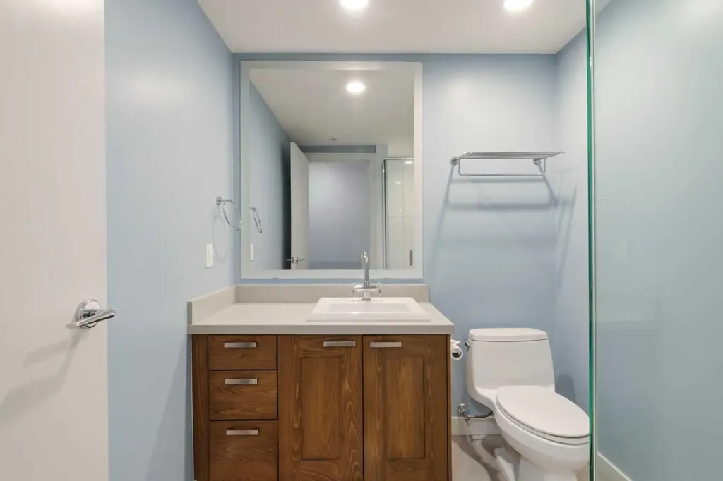 222 Riverfront Avenue SW Calgary AB T2P 0X2
