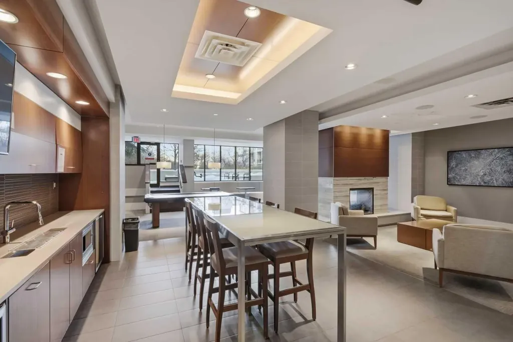 222 Riverfront Avenue SW Calgary AB T2P 0X2