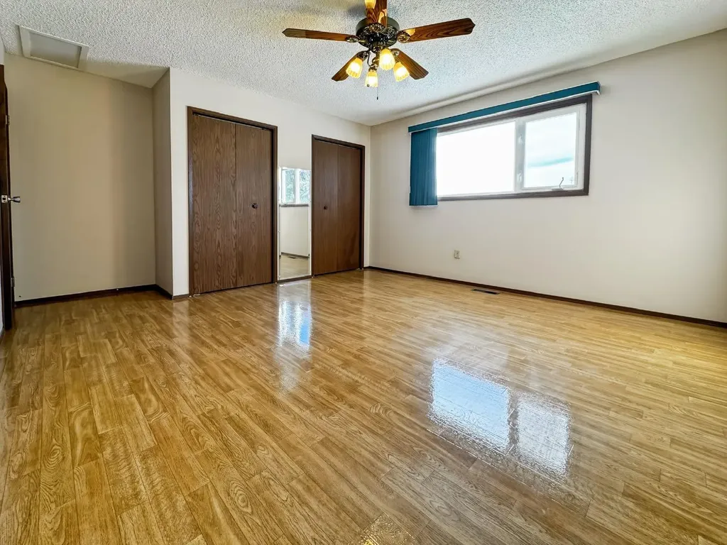 4504 45 Street Mayerthorpe AB T0E1N0