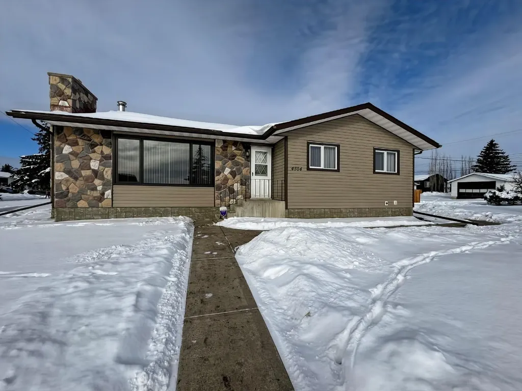 4504 45 Street Mayerthorpe AB T0E1N0