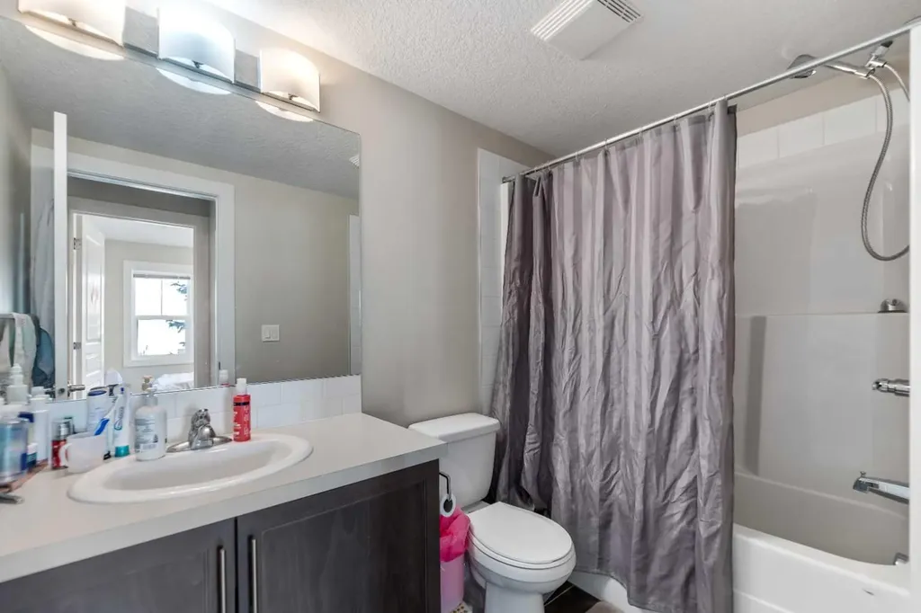 2300 Evanston Square NW Calgary AB T3P0G8