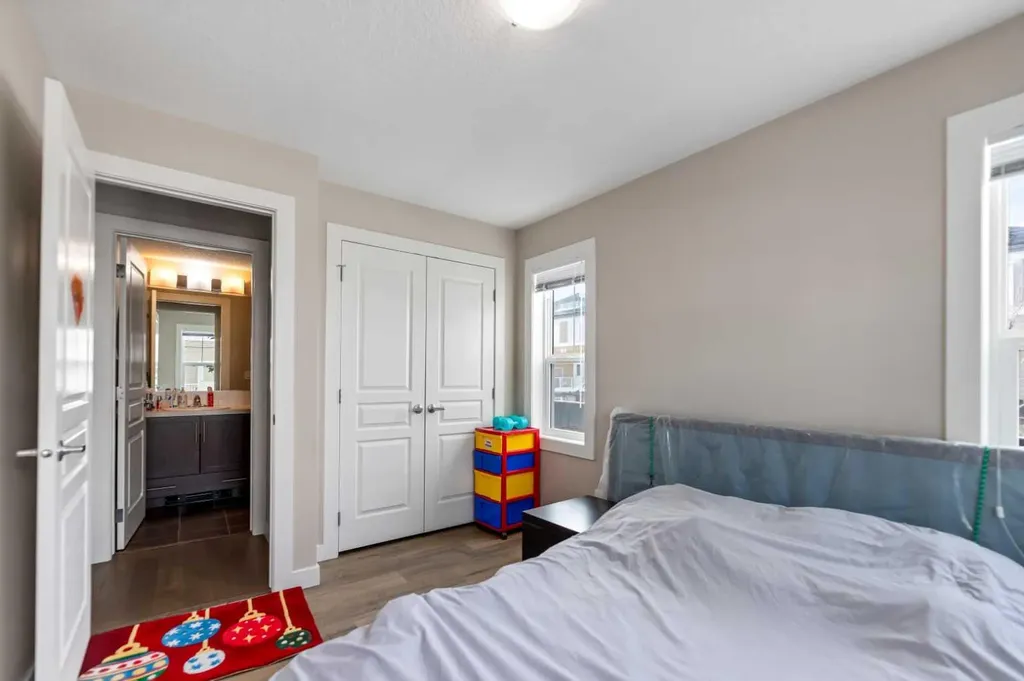 2300 Evanston Square NW Calgary AB T3P0G8