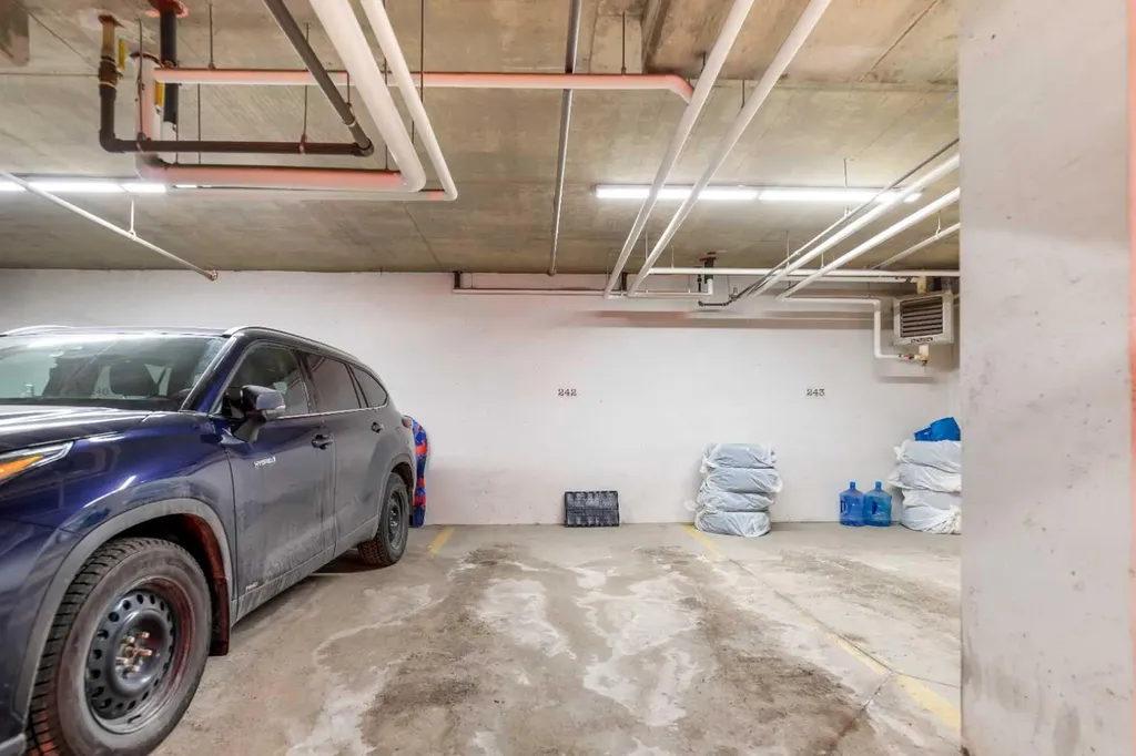 2300 Evanston Square NW Calgary AB T3P0G8