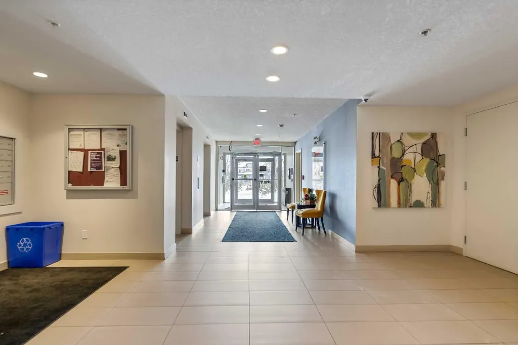 2300 Evanston Square NW Calgary AB T3P0G8