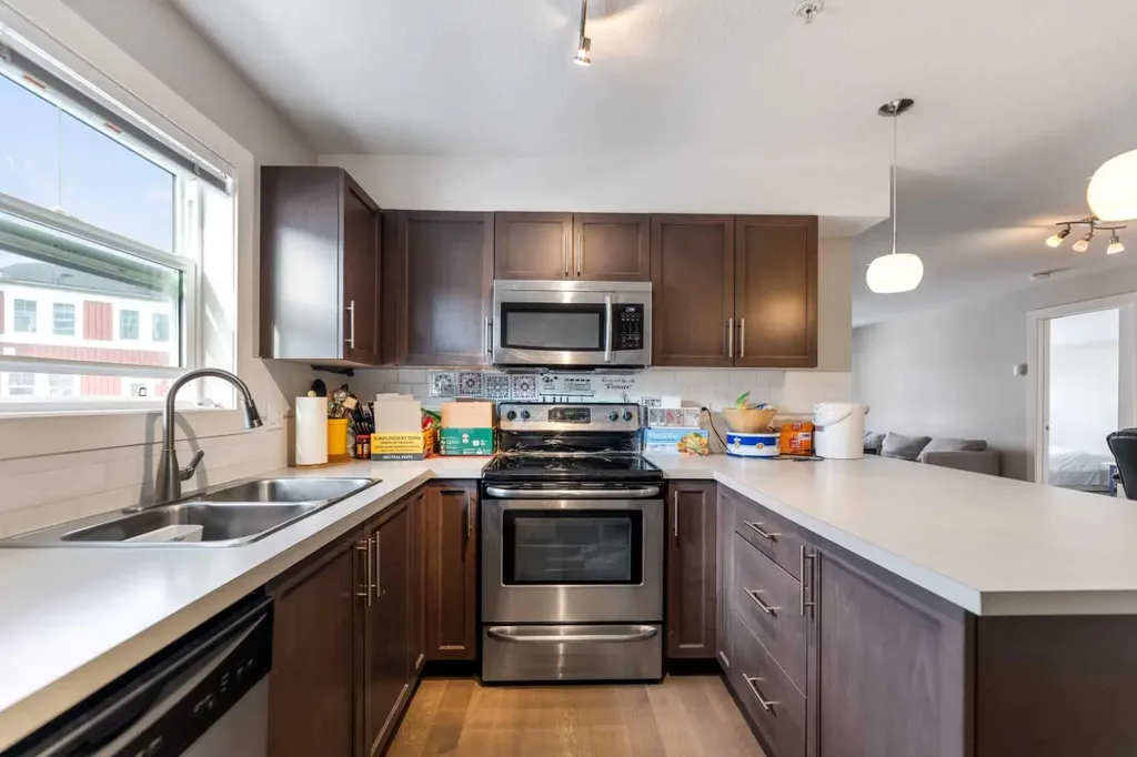 2300 Evanston Square NW Calgary AB T3P0G8
