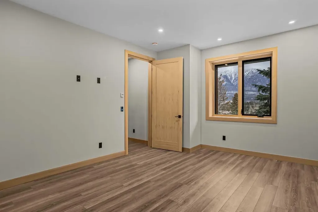 104 Rummel Place Canmore AB T1W 2N4