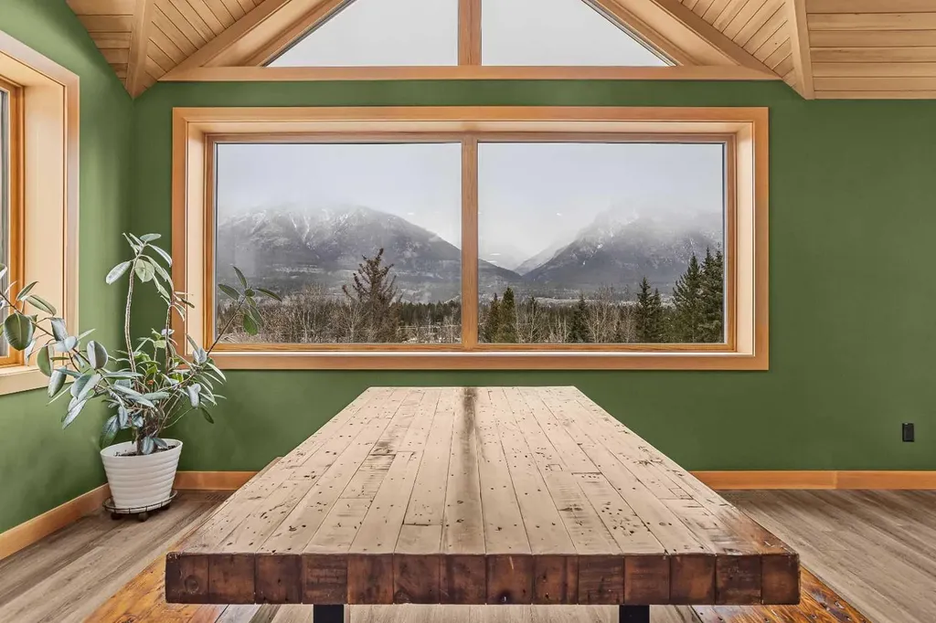 104 Rummel Place Canmore AB T1W 2N4