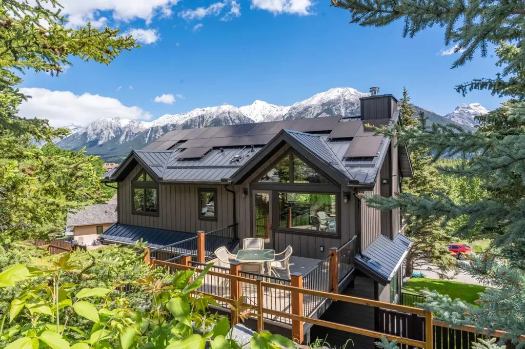 104 Rummel Place Canmore AB T1W 2N4