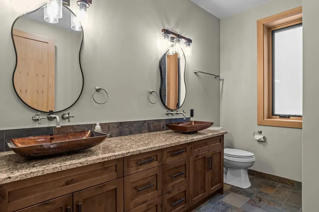 104 Rummel Place Canmore AB T1W 2N4