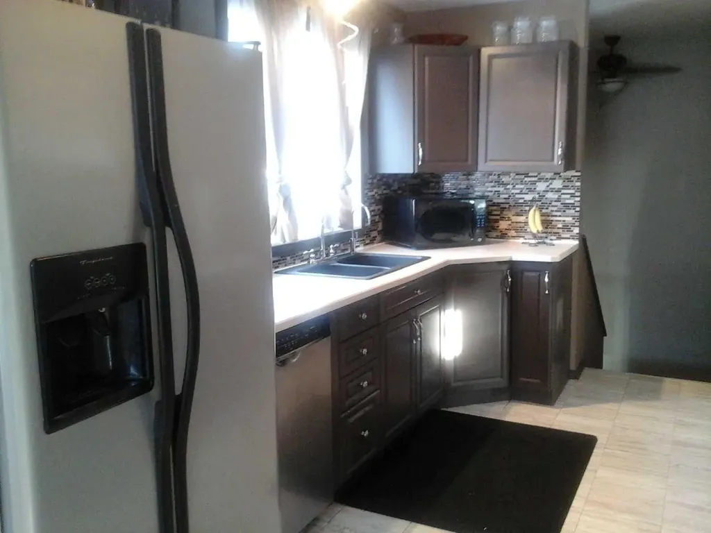 712 3 Avenue Fox Creek AB T0H 1P0