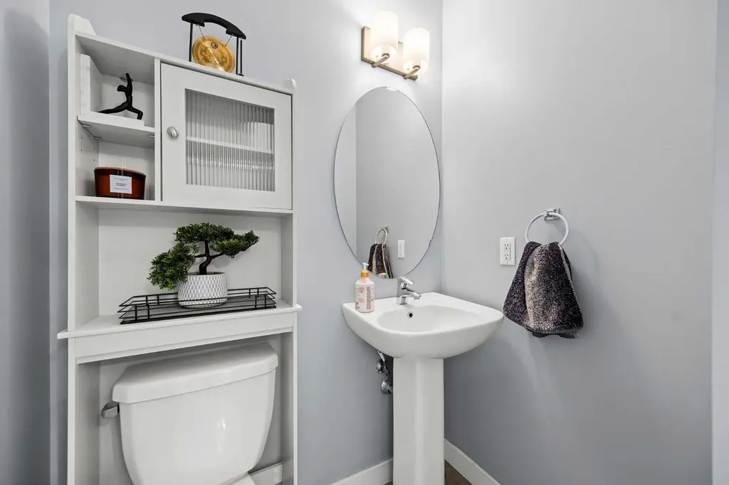 300 Marina Drive Chestermere AB T1X 0P6