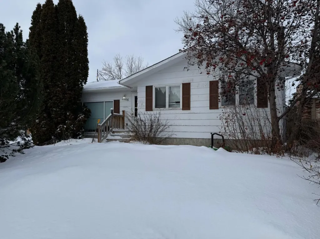 Lloydminster AB, 3006 52 Avenue