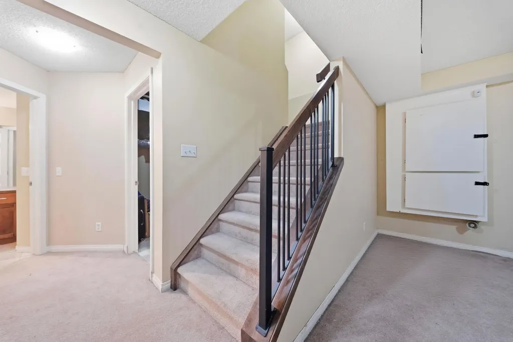 93 Copperleaf Way SE Calgary AB T2Z0H9