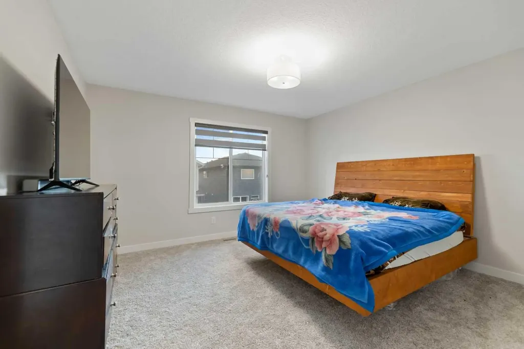 7 Homestead Circle NE Calgary AB T3J 5R6