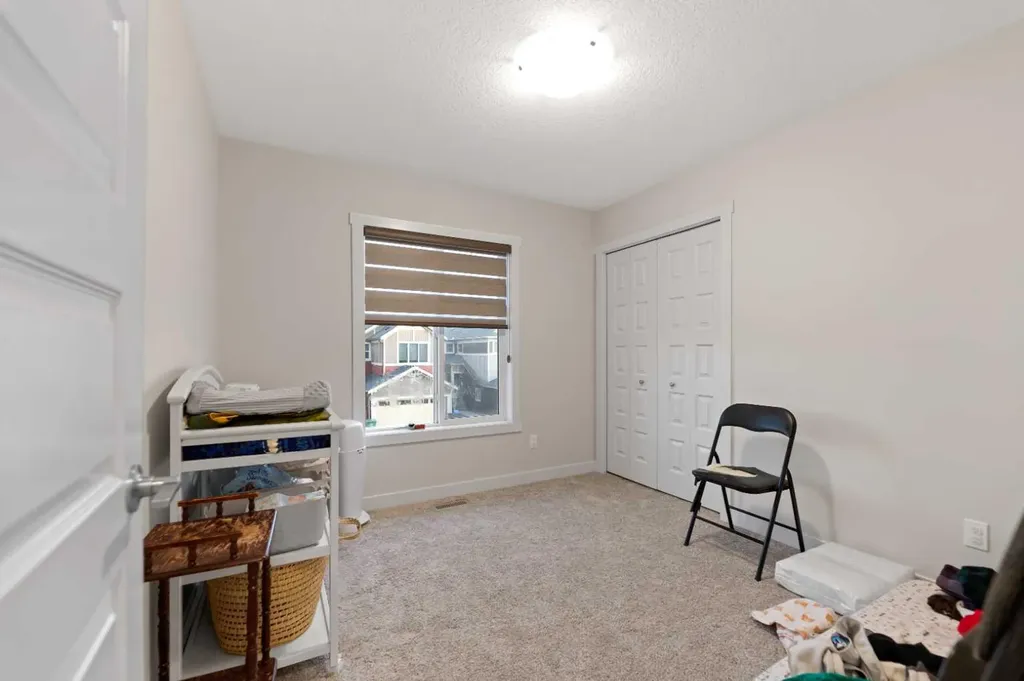 7 Homestead Circle NE Calgary AB T3J 5R6