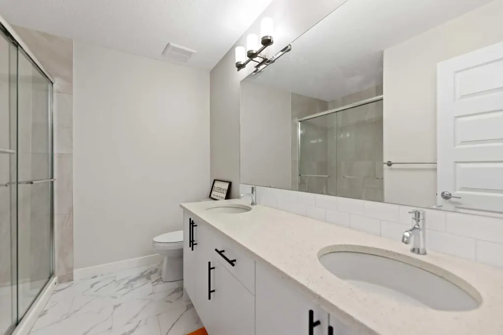 7 Homestead Circle NE Calgary AB T3J 5R6