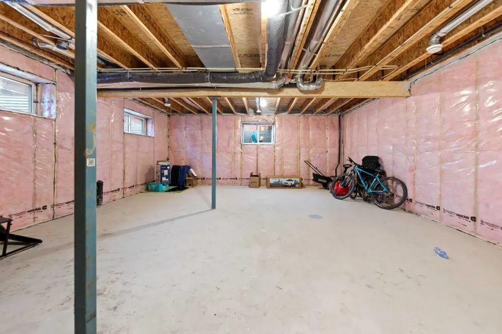 7 Homestead Circle NE Calgary AB T3J 5R6