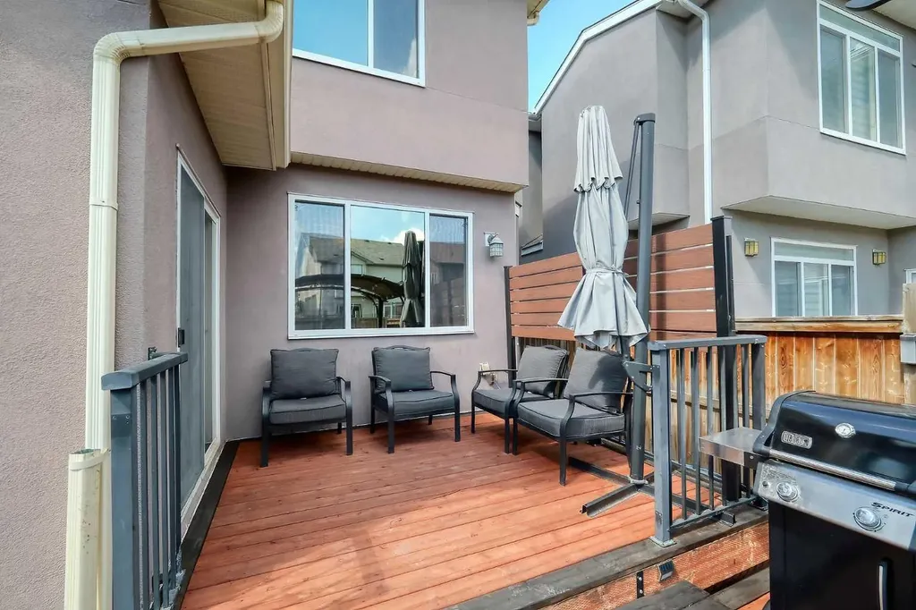 72 Sage Meadows Circle NW Calgary AB T3P 0G4