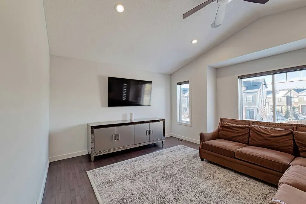 72 Sage Meadows Circle NW Calgary AB T3P 0G4