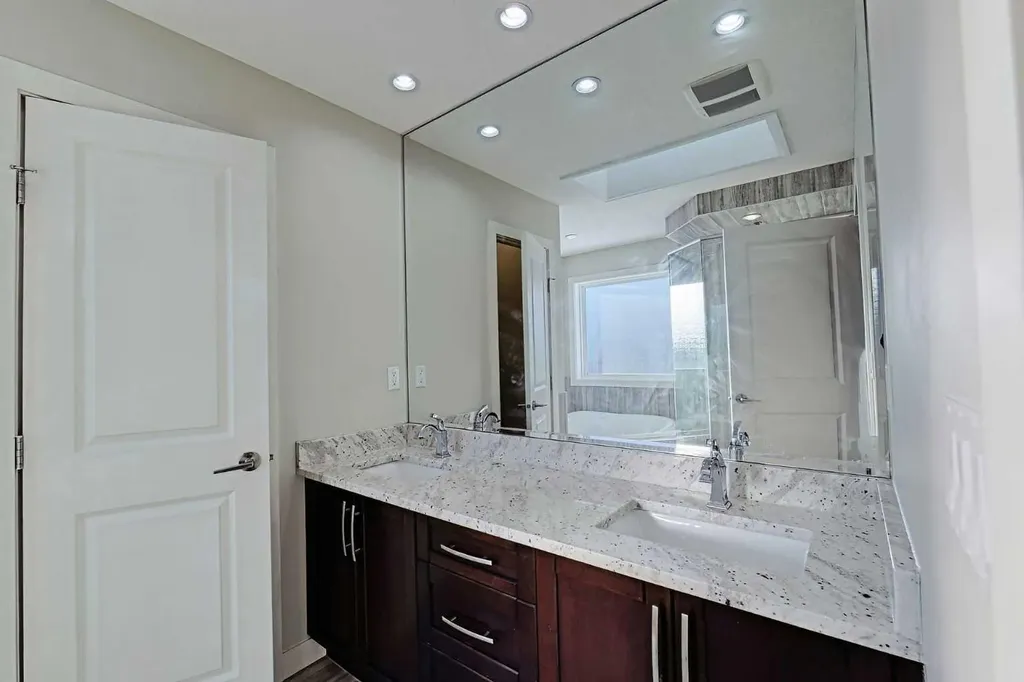 72 Sage Meadows Circle NW Calgary AB T3P 0G4