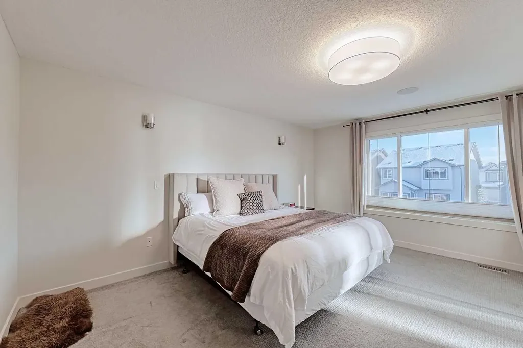 72 Sage Meadows Circle NW Calgary AB T3P 0G4