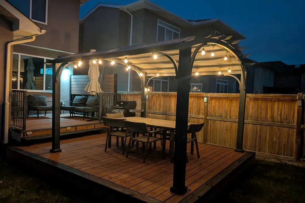 72 Sage Meadows Circle NW Calgary AB T3P 0G4