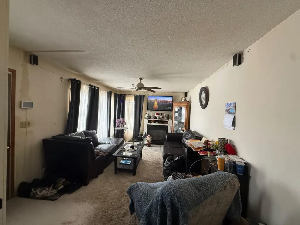 5015 46 Avenue Millet AB T0C1Z0