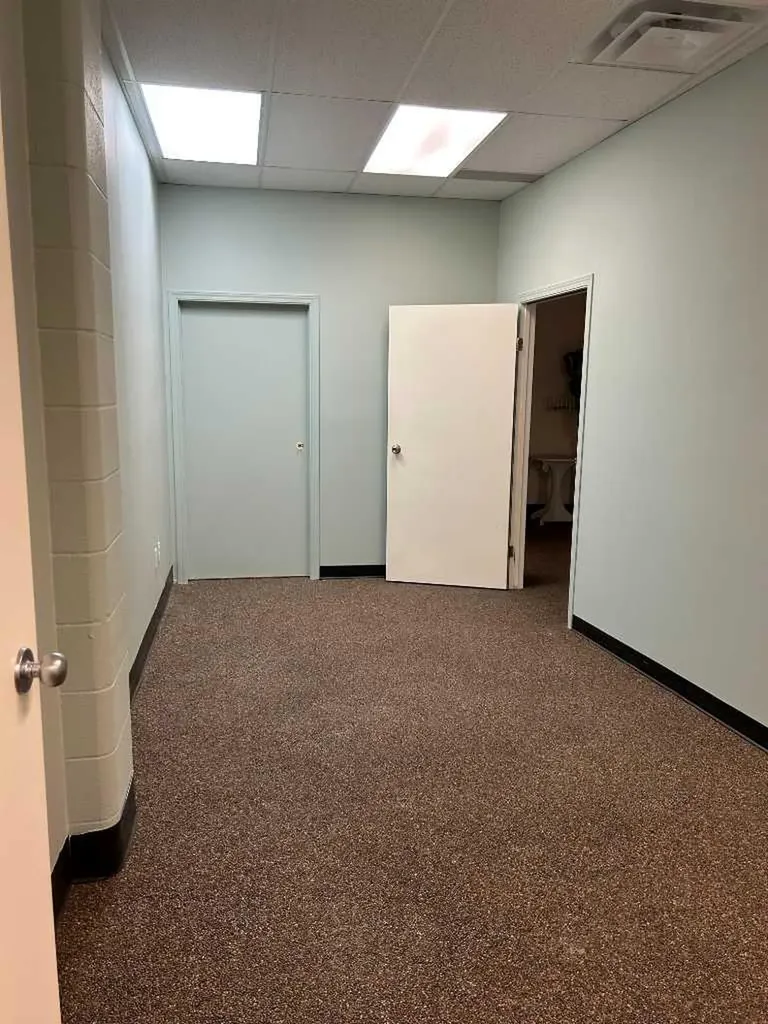 1601 Dunmore Road SE Medicine Hat AB T1A 1Z8