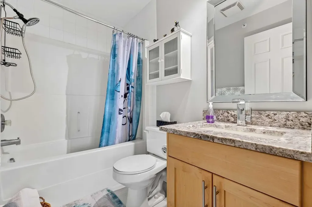 1808 36 Avenue SW Calgary AB T2T 6J2