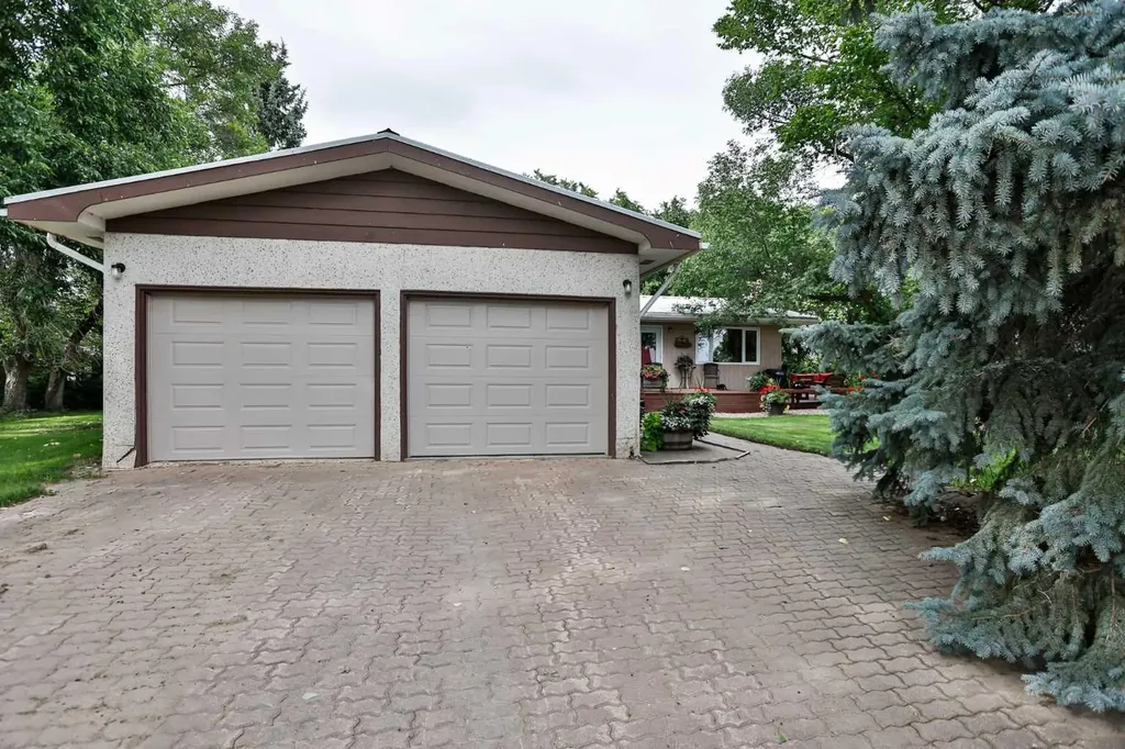 203037 Twp Road 174 Rural Vulcan County AB T0L 1G0