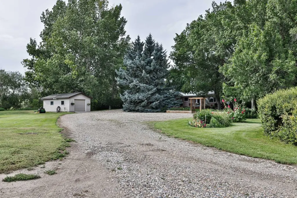 203037 Twp Road 174 Rural Vulcan County AB T0L 1G0
