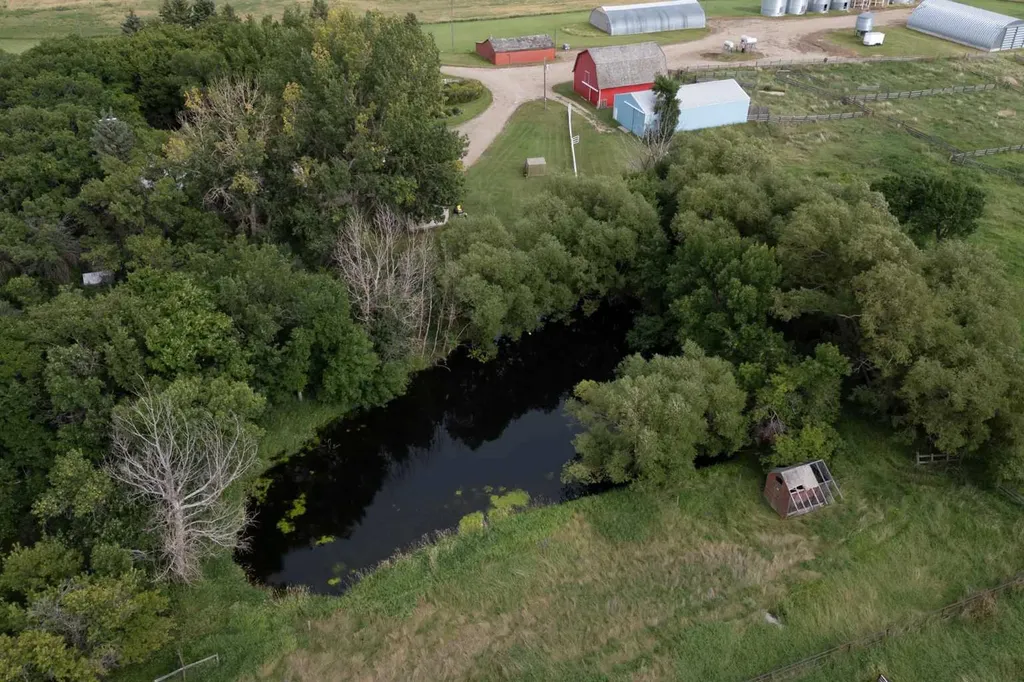 203037 Twp Road 174 Rural Vulcan County AB T0L 1G0